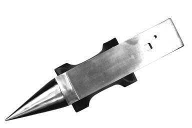 Single horn anvil